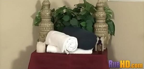 Fantasy Massage 06720